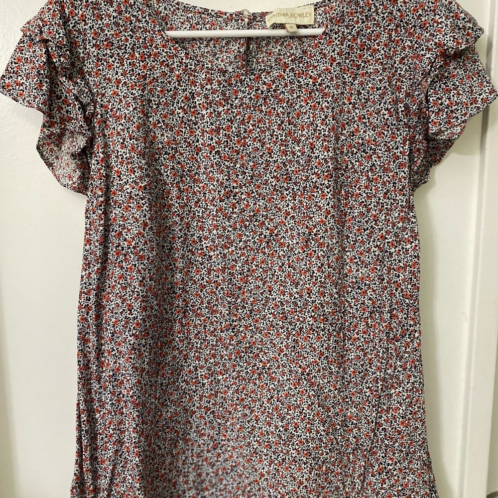 Floral top